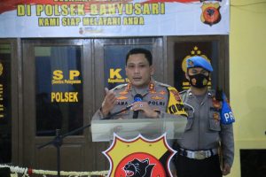 Kapolres Karawang Meresmikan Kantor Polsek Bayusari