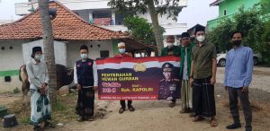 Kapolri Salurkan Hewan Kurban Sapi Di Serahkan Keoada FKDMI Kabupaten Tangerang