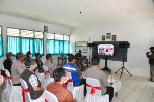 Kapolresta Cirebon Hadiri Zoom Meeting Vaksinasi Serentak