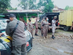 Puluhan Minuman Beralkohol Tertangkap Tangan Oleh Satpol PP Tangsel Tangkap