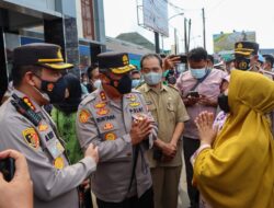 Kapolda Jabar Datangin Pedagang Pasar Pasalaran Bahagia, Minyak Goreng Curah Tersedia