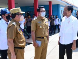 Nelayan Cirebon Curhat Kelangkaan Solar Kepada Jokowi dan Ridwan Kamil