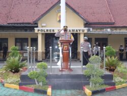 Kapolres Indramayu Pimpin Apel Gelar Pasukan Ops Patuh Lodaya 2022