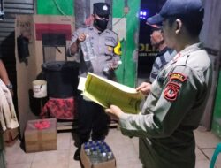 Polsek Patrol Amankan Puluhan Botol Air Mineral Berisi Ciu