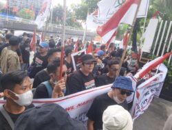 IPWL se-Indonesia Gelar Aksi Demo di Pintu Gerbang Kemensos