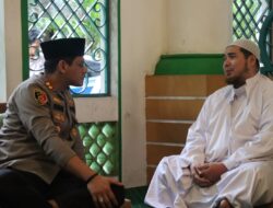 Kapolres Tangsel Jalin Silaturahmi dengan Habib Jidan