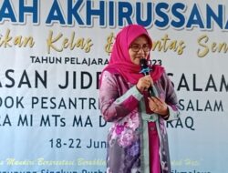 Neng Ida : Apresiasi Acara Wisuda Haflah Akhirussanah  Mts – MA Jidris Assalam