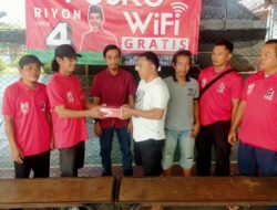 Bagikan Wifi Gratis, Koordinator Relawan Riyon: Semoga Bermanfaat dan Bisa Ringankan Beban Warga