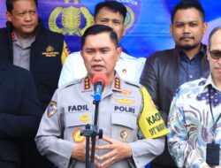 Kabaharkam Polri Lepas 111 Personel Amankan TPS Luar Negeri: Jalankan Tugas dengan Baik