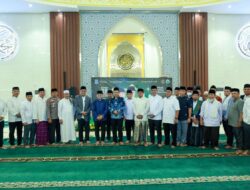 Malam Nuzulul Qur’an, Benyamin Davnie : Al-Qur’an Harus Jadi Pembimbing Kehidupan