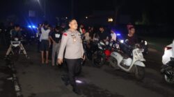 Kapolres Tangerang Selatan Bubarkan Kumpul-Kumpul Pada Malam Takbiran