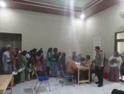 Pemantauan Pembagian Bantuan Beras dari Kemensos oleh Bhabinkamtibmas Aipda Supriyatna Bersama Babinsa