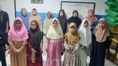 MDT Al-Ittifaqiyah Berbagi Kepada Anak Yatim Piatu di Peringatan 10 Muharram