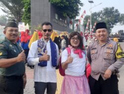 Bhabinkamtibmas Kelurahan Setu Berpartisipasi dalam Pawai Kirab Kebudayaan HUT RI ke-79