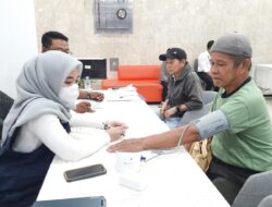 Nasabah Bank BRI BO Dewi Sartika Kota Bogor Ikuti Pemeriksaan Kesehatan Gratis