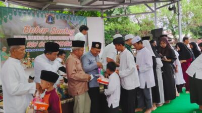 Indahnya Berbagi, RW 11 Bintaro Bukber dan Santunan Yatim