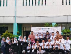 Berbagi Berkah, SD Negeri Kedaung Buka Bersama dan Santunan Anak Yatim