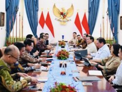 Presiden Prabowo Bahas Respons Ekonomi Global dan Kebijakan Tarif bersama Jajaran Kabinet