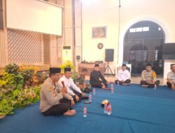 Pererat Ukhuwah, Kapolsek Kelapa Dua Hadiri Pengajian Rutin Forcopimcam