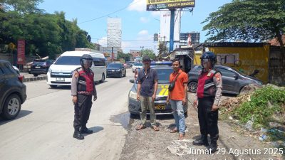 Jaga Kondusifitas, Polsek Kelapa Dua Gelar Patroli Strong Poin di Perbatasan
