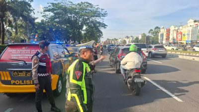 Polsek Kelapa Dua Gelar Patroli Strong Point, Arus Lalin Terkendali dan Situasi Kondusif