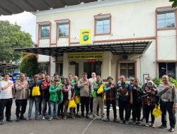 Polsek Kelapa Dua Ajak Komunitas Ojek Online Bangun Kebersamaan dan Jaga Kamtibmas