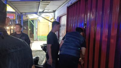 Tindak lanjuti Laporan Warga, Toko Obat Daftar G di Serpong Tutup saat Dirazia Polisi