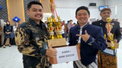 Penyerahan Piala Kejuaraan SportArtcular BRI KC Daan Mogot