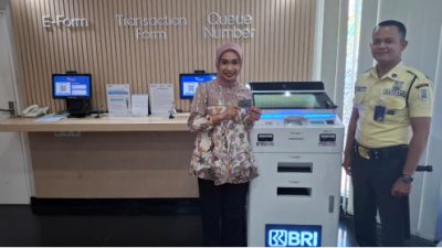 Komitmen BRI dalam Digitalisasi, KC Hayam Wuruk Sajikan Layanan Kartu yang Cepat dan Efektif