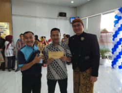 HUT BRI ke-130 Semakin Meriah, Penyerahan Piala dan Hadiah Juara Tenis Meja BRI Jakarta Daan Mogot Warnai Semangat Sportivitas