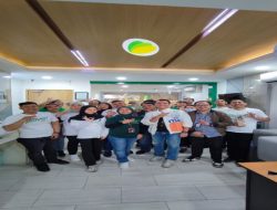 Perkuat Literasi dan Sinergi Layanan Keuangan, BRI KC Jakarta Jelambar Sosialisasikan Produk BRI dan BRILife di Pegadaian Grogol