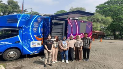 Perluas Akuisisi Merchant Digital, BRI KC Jakarta Jelambar Jalin Kerja Sama dengan Ebuzz di Pringgodani Golf Driving Range
