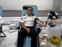 Lapas Kelas I Tangerang Ikut Donor Darah hingga Serahkan Bibit Kelapa di HBI ke-76