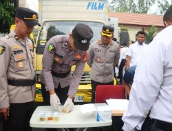 Kapolres Tangsel Pimpin Apel dan Cek Urine Anggota, Tegaskan Tak Ada Toleransi untuk Narkoba