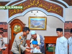 Wujud Kepedulian di Bulan Ramadan, Kapolsek Cilandak Buka Puasa Bersama dan Santuni Anak Yatim Piatu
