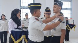 Kalapas Tangerang Sematkan Kenaikan Pangkat 21 Pegawai, 1 Pegawai Dilepas Purnabakti