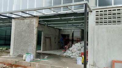 Pembangunan Padel Tanpa PBG di Kedoya Selatan Disegel, Proyek Tetap Berjalan