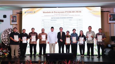 Perayaan Paskah Kementerian ATR/BPN, Kantah Tangsel Serahkan 5 Sertipikat Untuk Rumah Ibadah