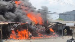 Siang Hari, Bengkel Motor di Pamulang Terbakar Hebat