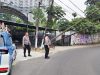 Tiang Listrik-Wifi Roboh di Serpong Bikin Macet, Polisi-Gerak Cepat Urai Lalin
