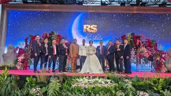 Resepsi Pernikahan Rizki & Shinta Berlangsung Meriah di TMII Jakarta