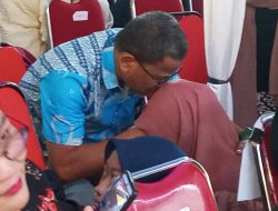 Bersimpuh Memohon Doa Orang Tua, Momen Haru Warnai Perpisahan SMPN 17 Kota Tangerang