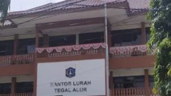 Pelayanan Kelurahan Tegal Alur Disorot, Ahli Waris Keluhkan Sulit Cek Data Girik